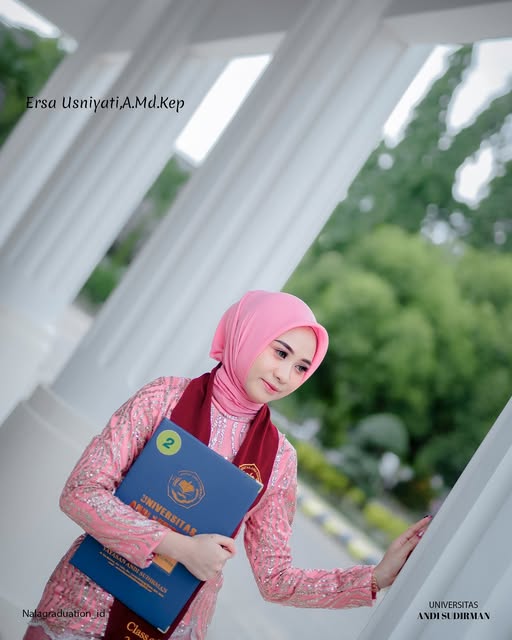 Foto wisuda Nala Graduation